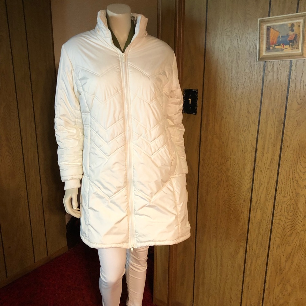 Totes Puffer Jacket Size: Medium